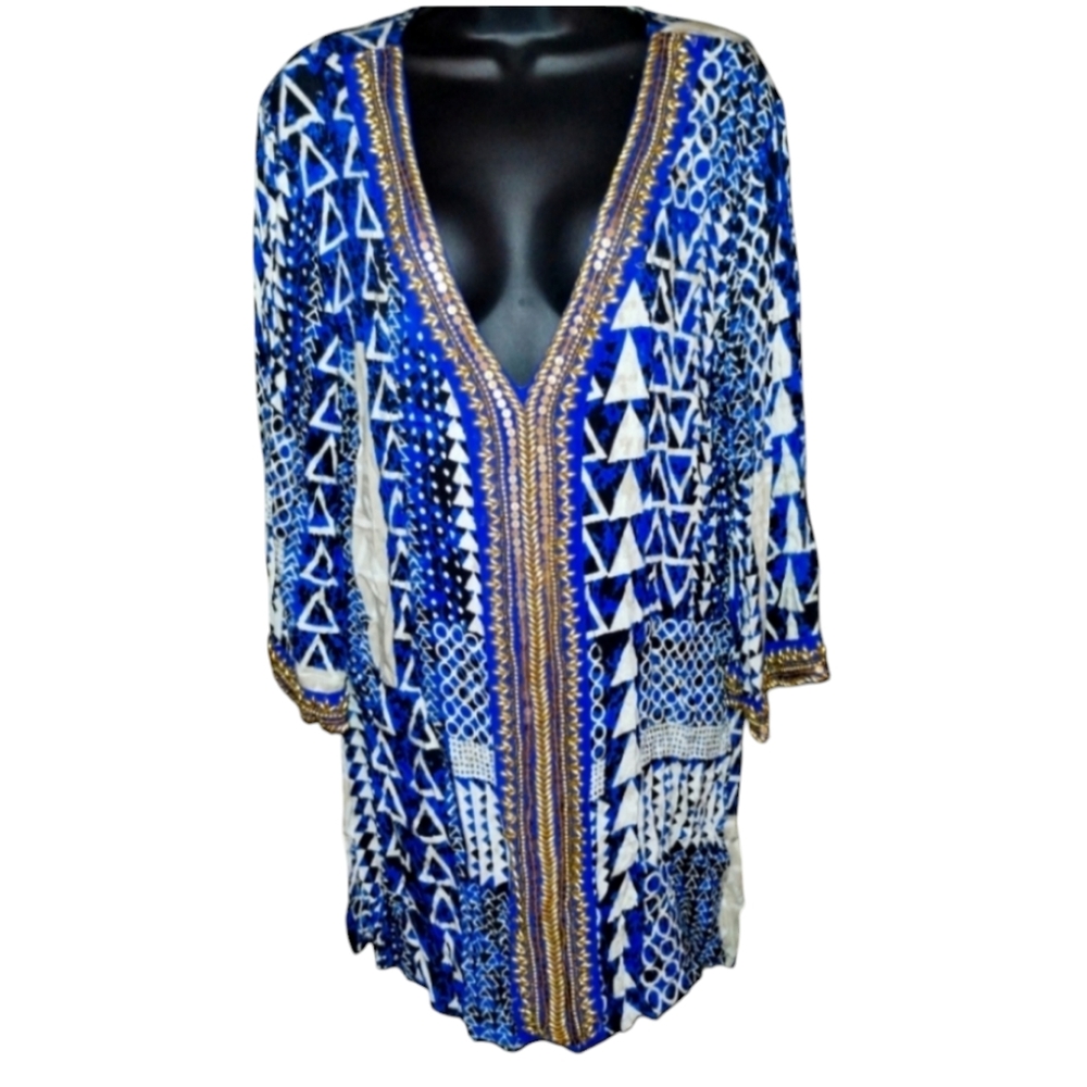 Mira tunic blue and taupe, metal embellishments v neck size xl